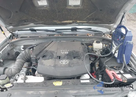 2008 Toyota 4Runner Limited V6 z USA, uszkodzony, nr VIN JTEBU17R68K033006